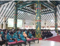 Mutasi Serampangan, ASN Kabupaten Malang Dilantik Pakai Seragam PKK, Dinilai Tabrak Aturan