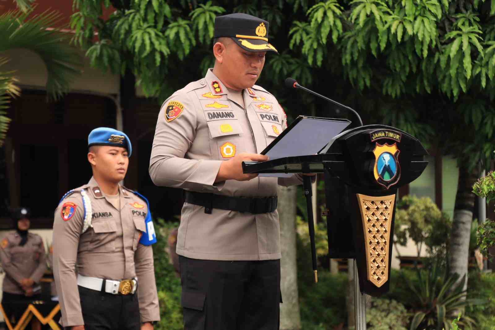 Polres Malang Siapkan ETLE hingga Tilang Manual di Operasi Zebra 2025 Polres Malang Siapkan ETLE hingga Tilang Manual di Operasi Zebra 2025