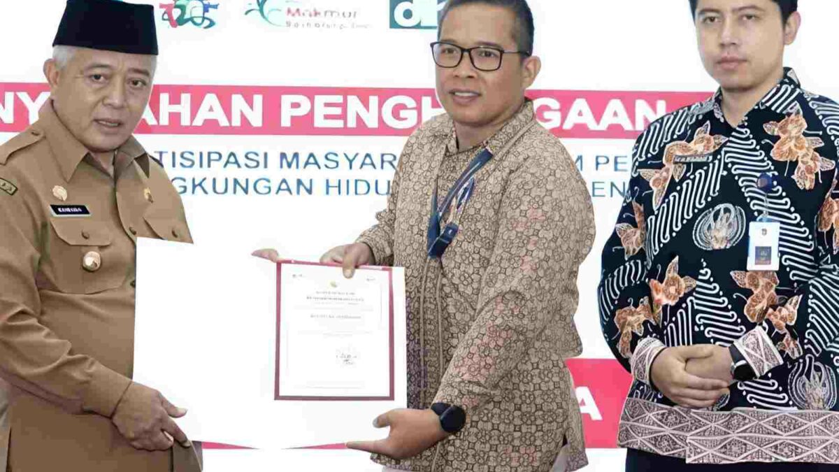 PT Otsuka Indonesia Menerima Penghargaan Enviro Fair 2025 dari Pemkab Malang PT Otsuka Indonesia Menerima Penghargaan Enviro Fair 2025 dari Pemkab Malang