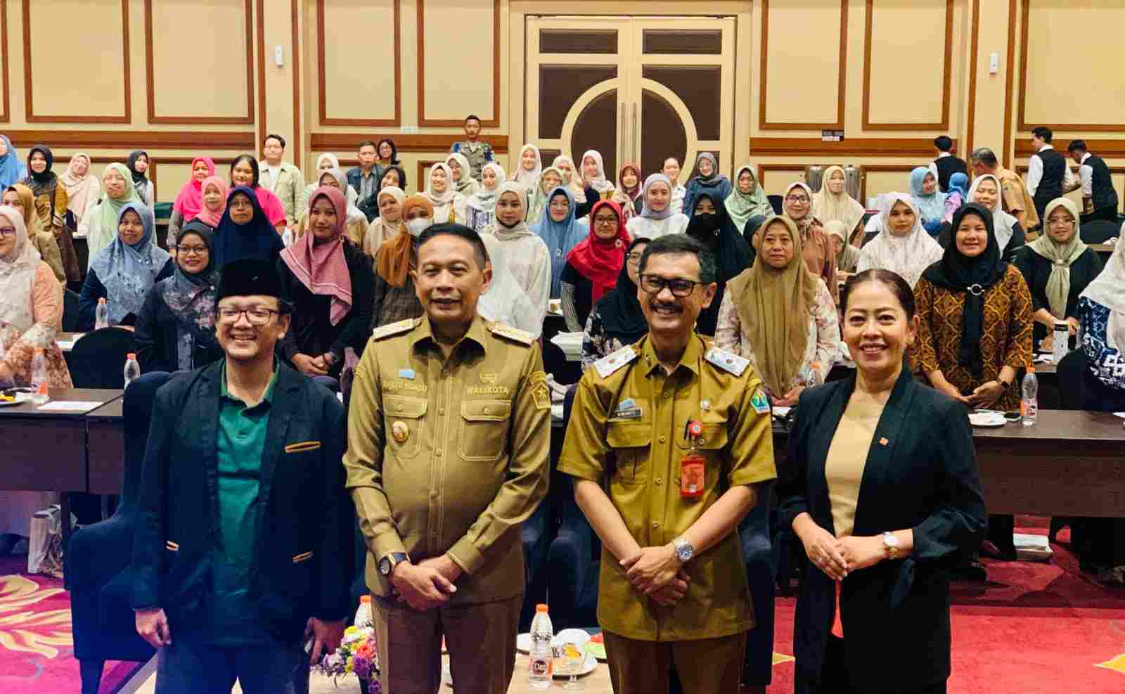 Kominfo Kota Malang Gelar Pelatihan Public Speaking dan Literasi Kepada Warga Kominfo Kota Malang Gelar Pelatihan Public Speaking dan Literasi Kepada Warga