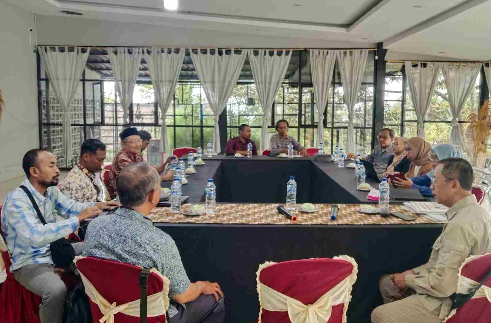 ABN–UPN Sepakat Bentuk Taskforce Lahirkan Ahli Madya Buah Tropis Pertama di Indonesia