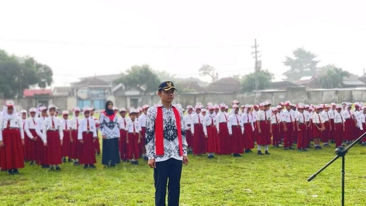 Di Hari Guru, Riak Kecurigaan Mengusik Tenangnya Dunia Pendidikan
