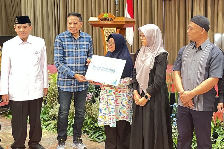 Pengabdian Arifin Berbuah Santunan: BPJS Ketenagakerjaan Bantu Keluarga Marbot Blimbing