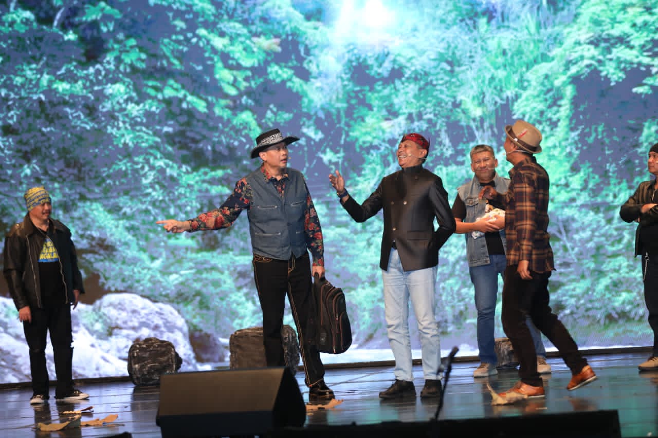 Apreasiasi Pementasan Ludruk ‘Genaro Ngalam’, Walikota Malang Jadi Bintang Tamu Apreasiasi Pementasan Ludruk ‘Genaro Ngalam’, Walikota Malang Jadi Bintang Tamu