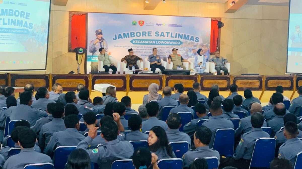 Hadapi Bencana dan Berbagai Permasalahan Keamanan, 200 Satlinmas Mengikuti Jambore Hadapi Bencana dan Berbagai Permasalahan Keamanan, 200 Satlinmas Mengikuti Jambore