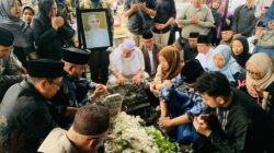 Jenazah Istri Wali Kota Malang, Hanik Andriani Wahyu Hidayat, Disalatkan di Masjid Besar Quba