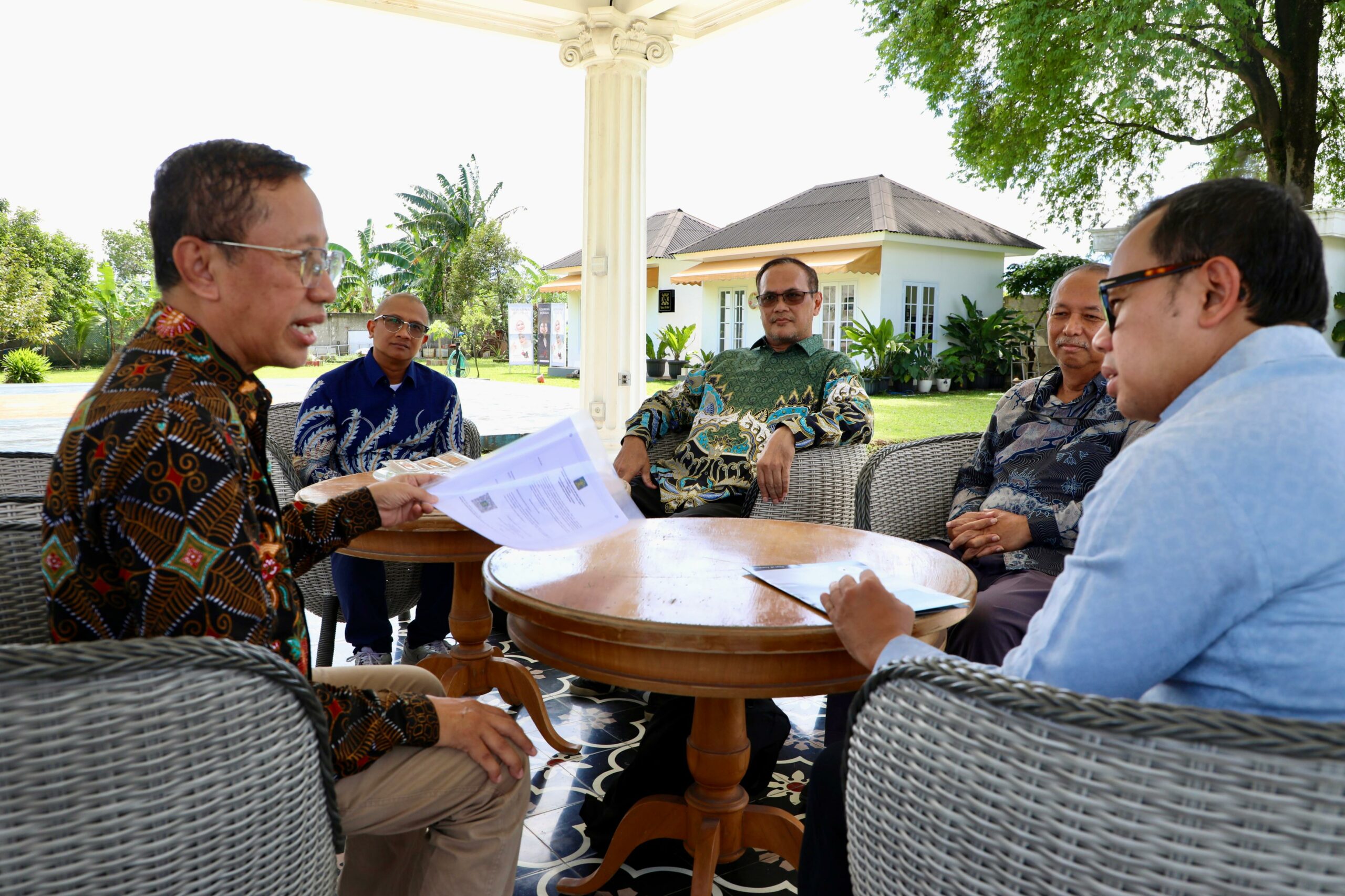 Wamendagri Bima Arya Sambut Baik Lahirnya Akademi Buah Nusantara di Jombang