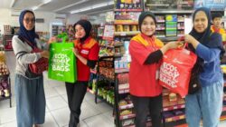 HUT ke 24 Kota Batu, Alfamart Bagikan Tas Go Green untuk Kurangi Sampah Plastik HUT ke 24 Kota Batu, Alfamart Bagikan Tas Go Green untuk Kurangi Sampah Plastik