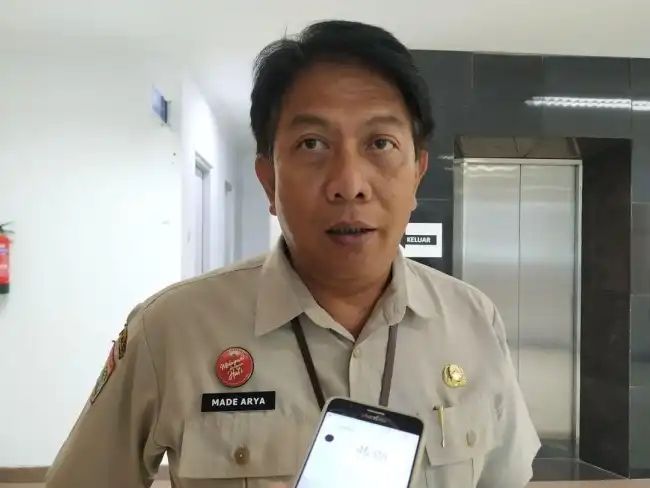 Bapenda Serahkan Laptop untuk 75 Desa Taat Pajak, Realisasi PBB Kabupaten Malang Capai 104 Persen