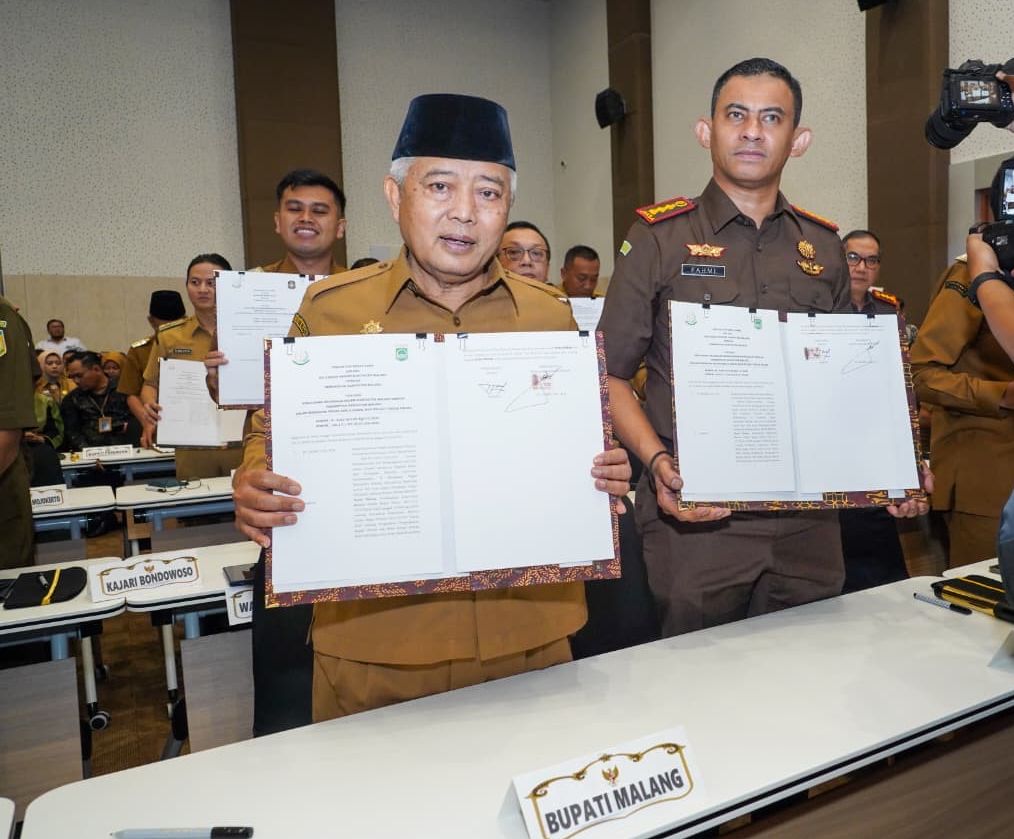Bupati Malang Tegaskan Dukungan Pidana Kerja Sosial dalam MoU Kejati Jatim Bupati Malang Tegaskan Dukungan Pidana Kerja Sosial dalam MoU Kejati Jatim