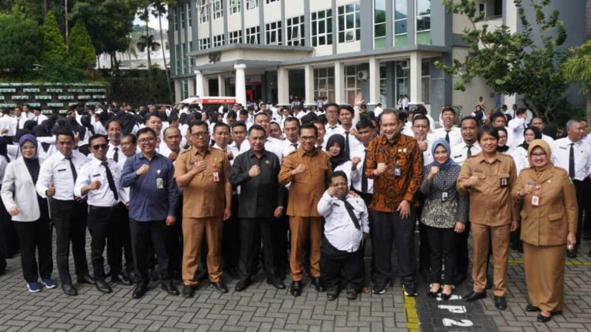 Resmi Jadi ASN, 1.233 PPPK Paruh Waktu Terima SK dari Pemkot Batu