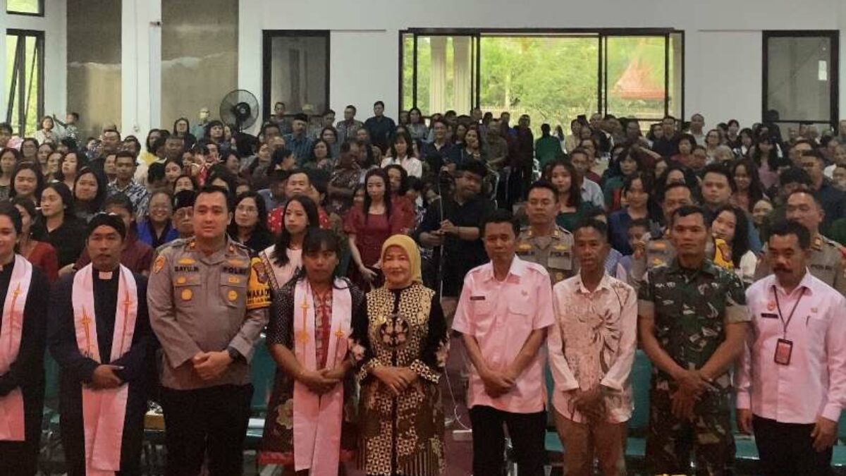Wabup Malang Sambangi Gereja, Pastikan Natal 2025 Berlangsung Aman dan Damai