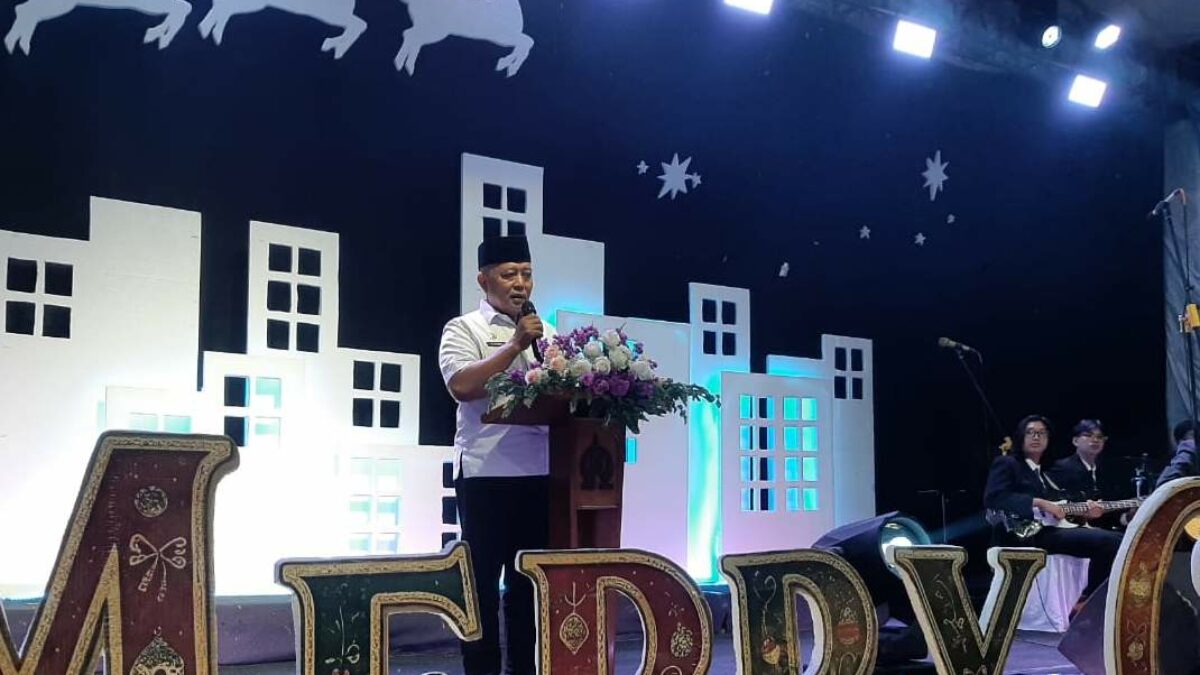 Bupati Malang Tinjau Gereja di Dau, Pastikan Natal 2025 Aman dan Kondusif