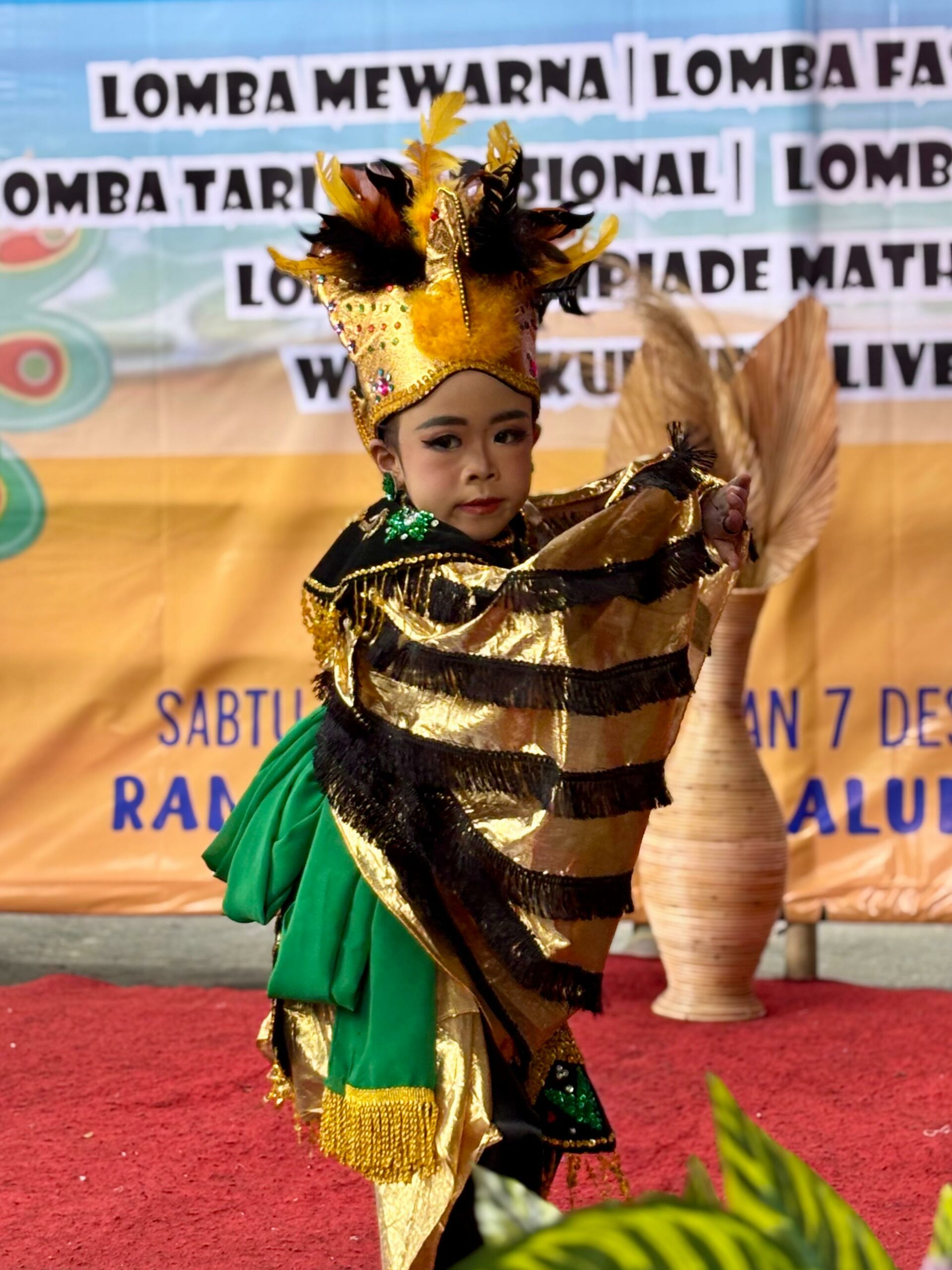 Prestasi Gemilang Hilla di Tari Tunggal Kategori A, Lenggang Dara Torehkan Kemenangan di Love Holiday 2025 Prestasi Gemilang Hilla di Tari Tunggal Kategori A, Lenggang Dara Torehkan Kemenangan di Love Holiday 2025