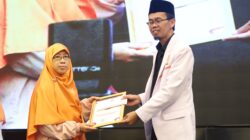 Rakerda PKS Kota Malang Diwarnai Awarding Kader Berprestasi