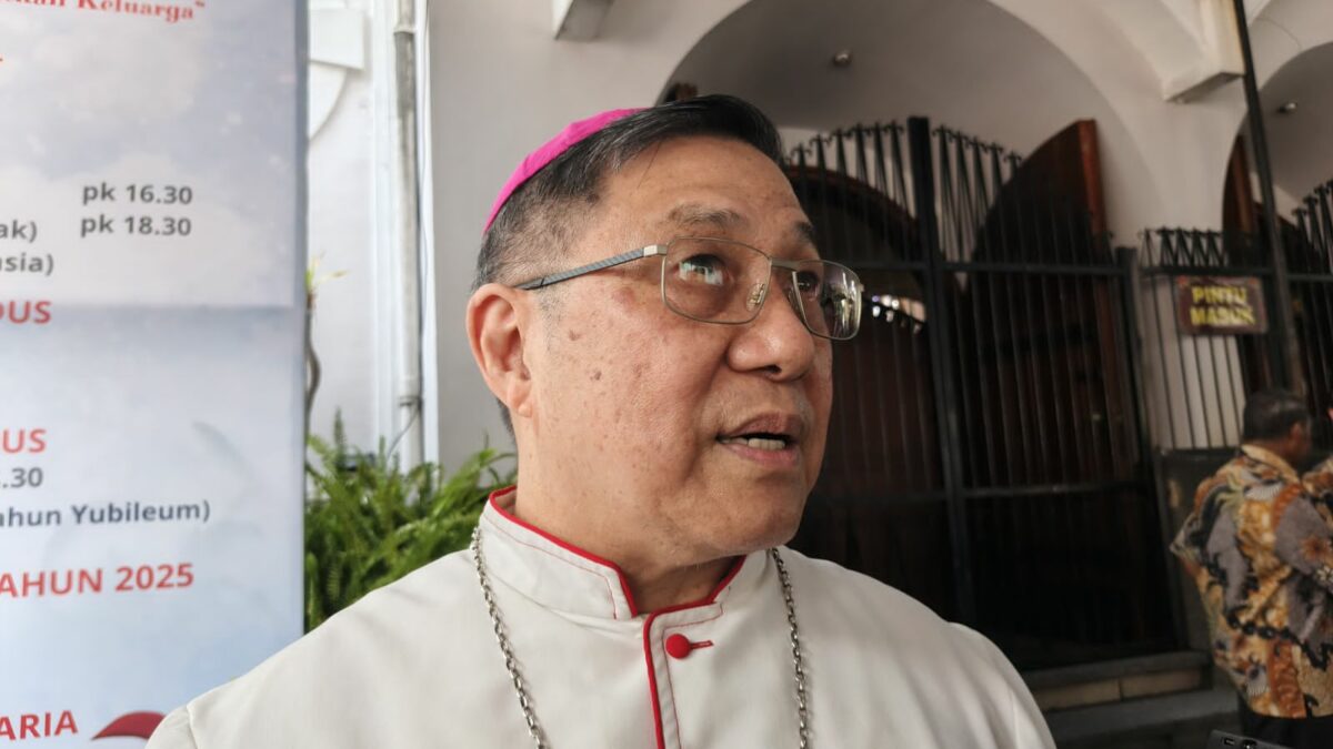 Perayaan Natal 2025 di Kota Malang Dimulai, Keuskupan Gelar Dua Misa Malam di Katedral