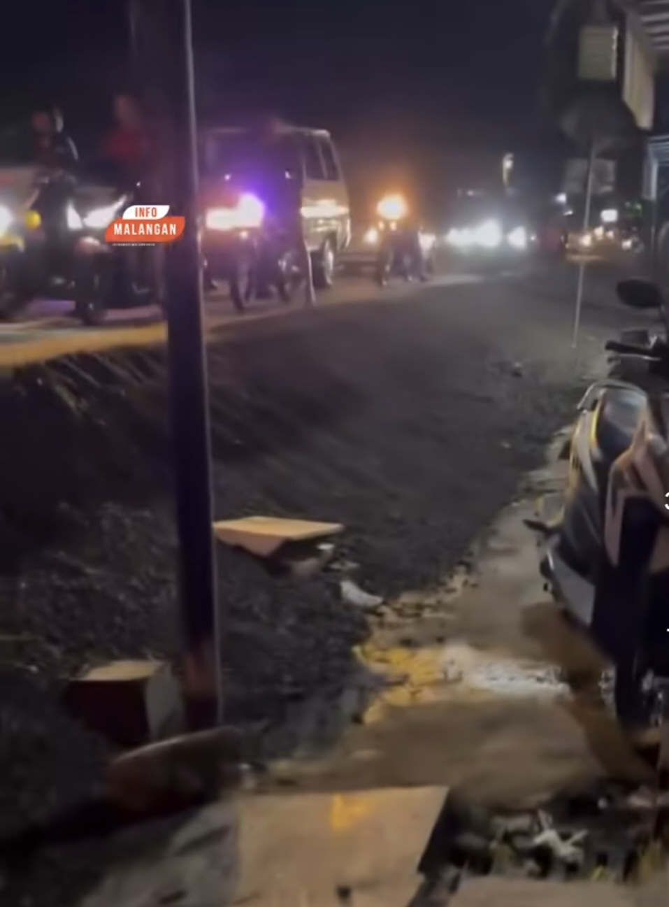 Viral Jalan Kepanjen–Pagak Malang Lebih Tinggi dari Rumah Warga, Ini Penjelasan Pemkab Viral Jalan Kepanjen–Pagak Malang Lebih Tinggi dari Rumah Warga, Ini Penjelasan Pemkab