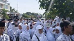 Mutasi Kepsek Dipersoalkan, Ribuan Guru di Ponorogo Turun ke Jalan Tuntut Jawaban Gubernur