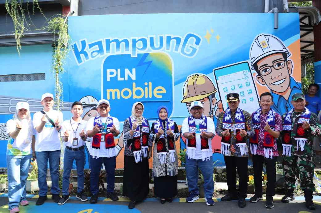 Inilah Kampung PLN Mobile di Kepanjen, Kolaborasi Pemkab Malang dan PLN Dorong Layanan Listrik Digital Inilah Kampung PLN Mobile di Kepanjen, Kolaborasi Pemkab Malang dan PLN Dorong Layanan Listrik Digital