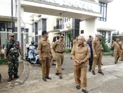 Bupati Malang Tinjau Perbaikan Jalan Banjararum Singosari untuk Akses Sekolah