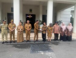 Wali Kota Malang Serahkan Penghargaan ProKlim, RW 02 Arjosari Dinilai Unggul Kelola Lingkungan