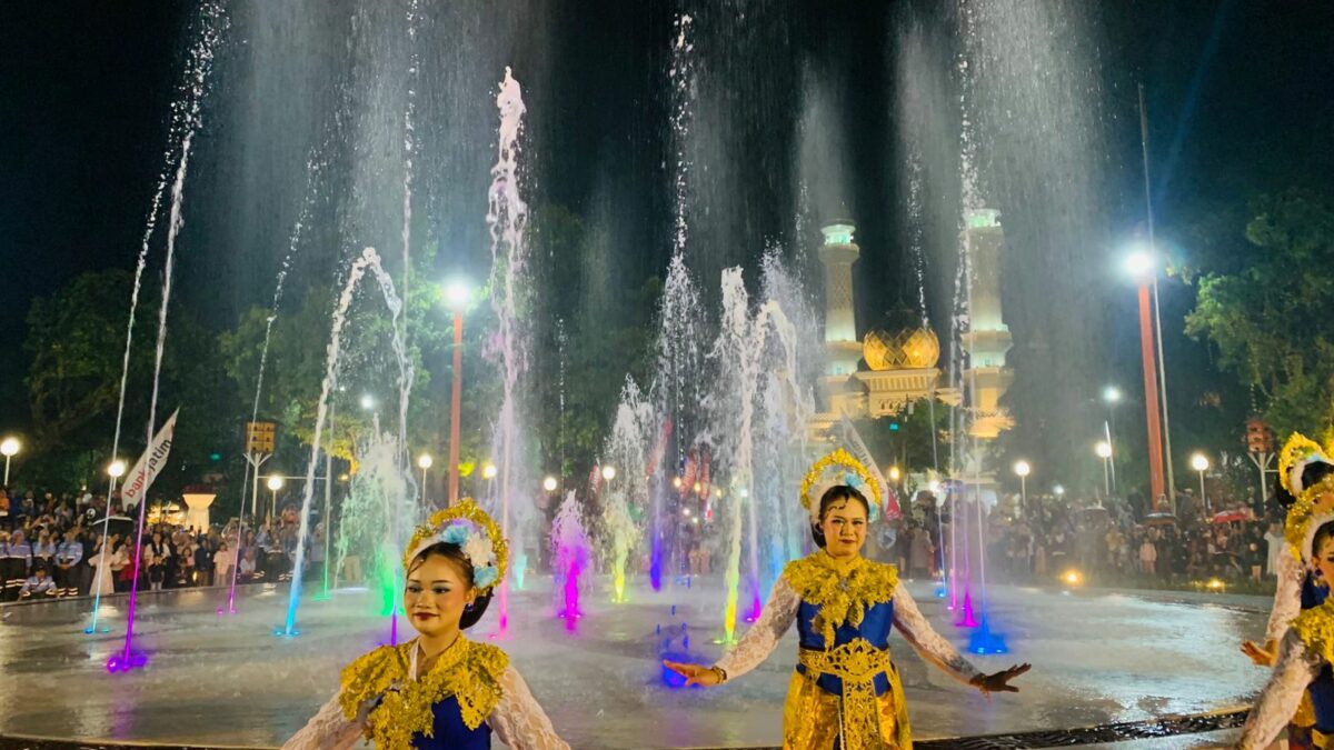 Launching Revitalisasi Alun-Alun Merdeka, Pemkot Malang Hadirkan Ruang Terbuka Hijau Edukatif dan Inklusif