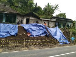 Hujan Deras Picu Longsor di Jalur Malang–Kediri, Lalu Lintas Sempat Buka Tutup Tengah Malam