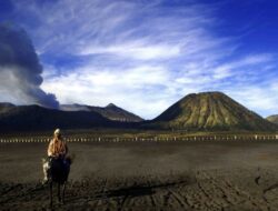Bromo Libur Total 2 Hari Akhir Pekan Ini, Ada Ritual Sakral Wulan Kapitu