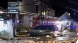 Banjir Sampah Pujon Disebabkan TPST Jebol Banjir Sampah Pujon Disebabkan TPST Jebol