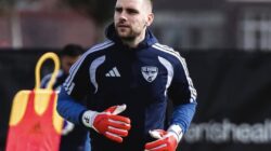 Batal ke Persib, Maarten Paes Bakal Jadi Kiper Baru Ajax