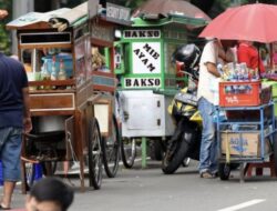 Nasib PKL Belum Jelas Kala Alun-alun Merdeka Malang Diresmikan