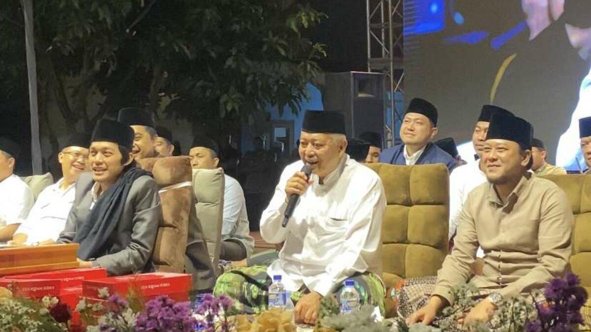 Peringatan Isra Mikraj di Tajinan, Bupati Malang Hadiri Ngaji Bareng Gus Iqdam