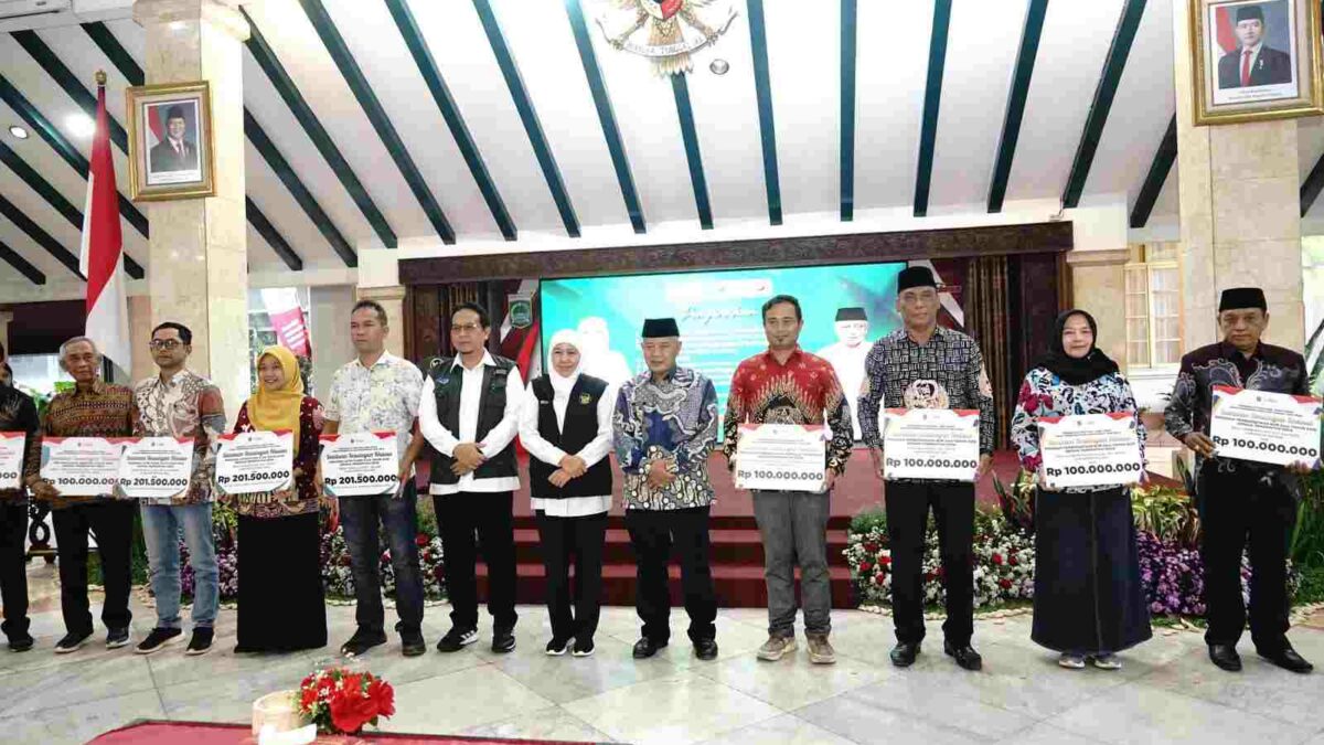 Bansos Rp7,05 Miliar Disalurkan di Kabupaten Malang, Fokus Perlindungan dan Pemberdayaan Bansos Rp7,05 Miliar Disalurkan di Kabupaten Malang, Fokus Perlindungan dan Pemberdayaan