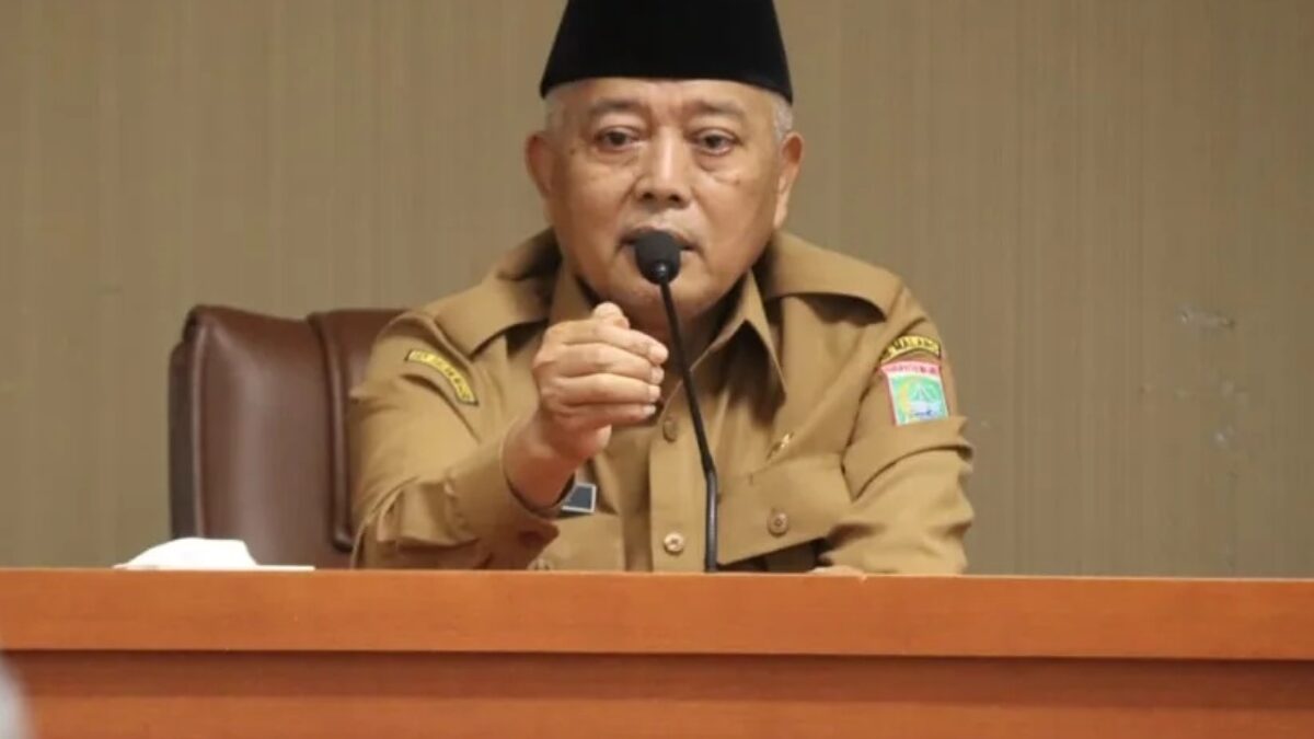 Bupati Malang Terima Audiensi BEM, Soroti Kesejahteraan Guru Honorer dan Dapodik Bupati Malang Terima Audiensi BEM, Soroti Kesejahteraan Guru Honorer dan Dapodik