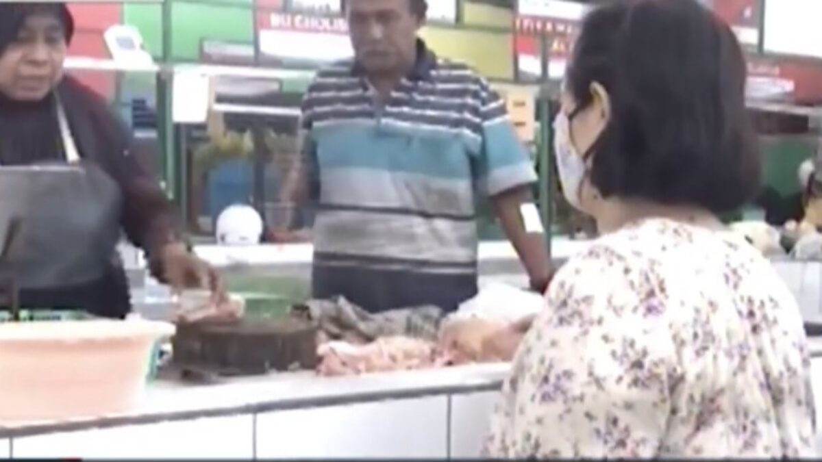 Harga Ayam di Kota Malang Terus Melambung Jelang Ramadan