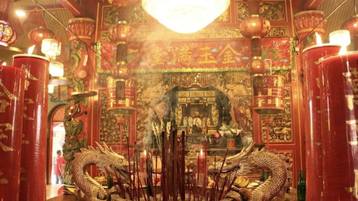 Imlek 2026 di Malang, Ini Jadwal Lengkap Sembahyang Bersama di Klenteng Eng An Kiong