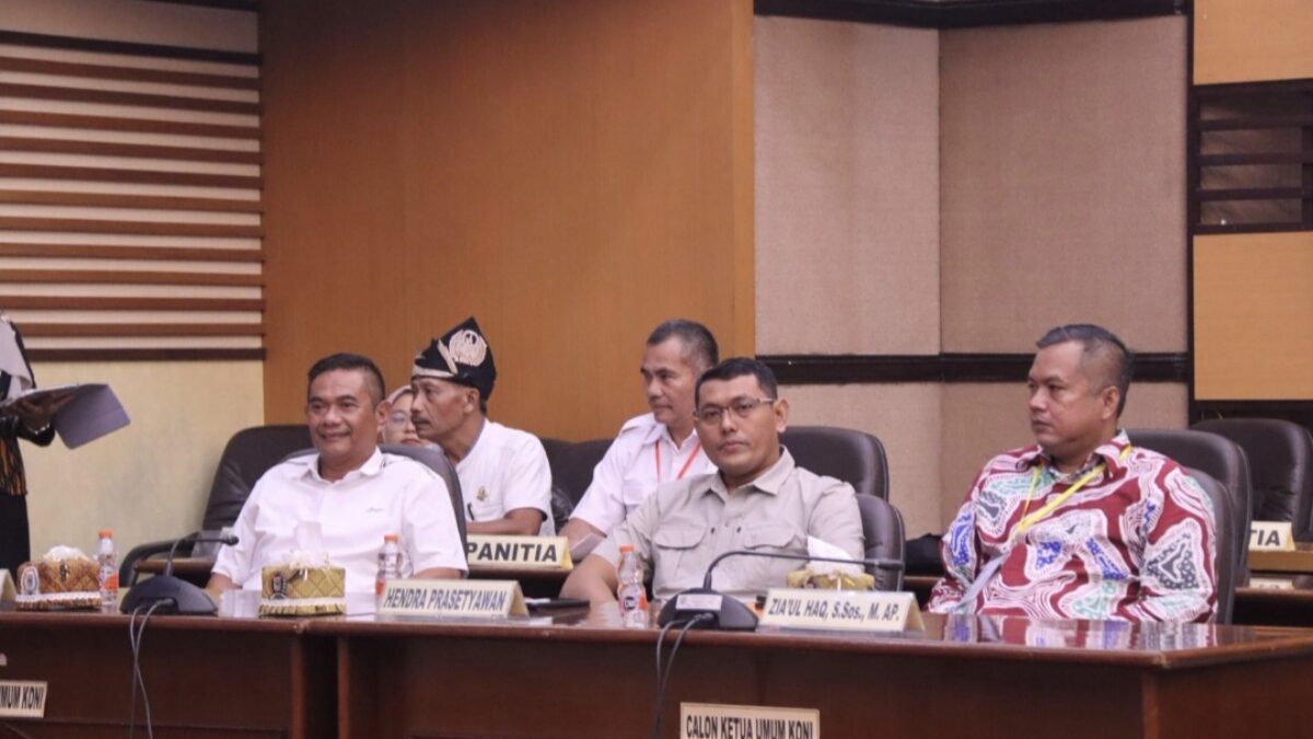 Darmadi Resmi Nahkodai KONI Kabupaten Malang Usai Unggul 40 Suara, Voting Sempat Memanas Darmadi Resmi Nahkodai KONI Kabupaten Malang Usai Unggul 40 Suara, Voting Sempat Memanas