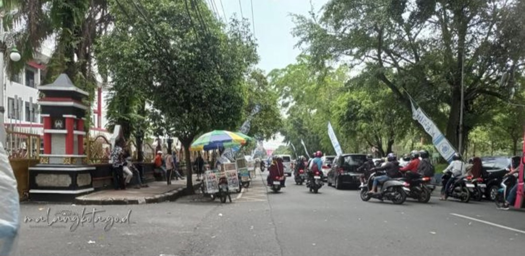PKL Alun-alun Merdeka Bakal Punya Zona Khusus, Trotoar Dikembalikan untuk Pejalan Kaki