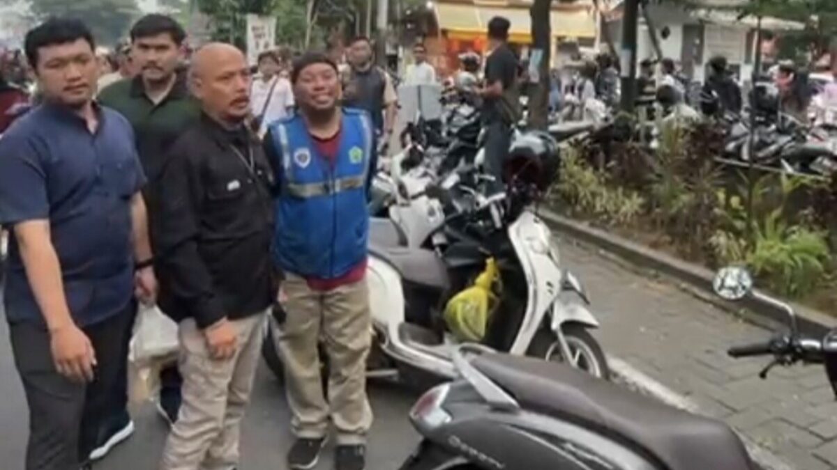 Parkir di Suhat Malang Saat Ngabuburit, Siap-siap Motor Diangkut! Dishub Tegas Sterilkan Badan Jalan