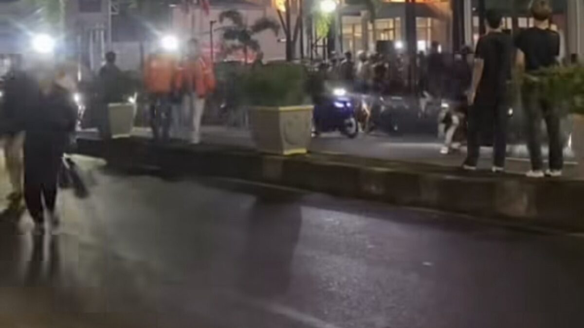 Mendekati Sahur, Balap Liar di Soehat Dibubarkan! Polisi Jaga Ketat Veteran-Sutoyo