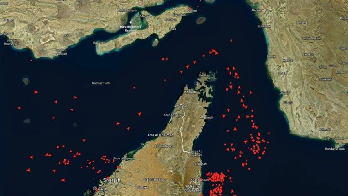 Daftar Negara yang Diizinkan Iran Melintas Selat Hormuz di Tengah Perang