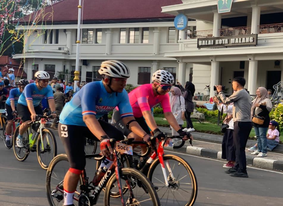 Tekan BBM, Wali Kota Malang Wajibkan ASN Bersepeda Tiap Jumat Tekan BBM, Wali Kota Malang Wajibkan ASN Bersepeda Tiap Jumat