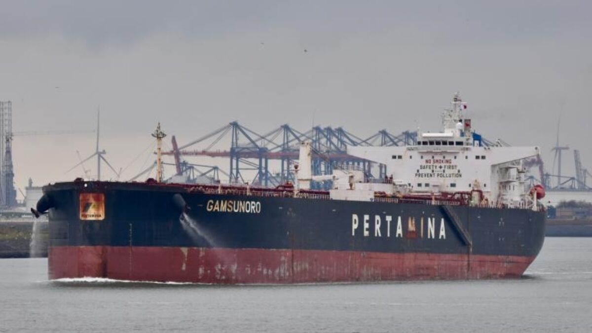 Kapal Pertamina Tertahan di Selat Hormuz, Indonesia Hadapi Dilema Geopolitik