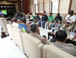 Kapolda Jatim Ultimatum Aremania dan Bonek Jaga Sportivitas Jelang Derbi Arema vs Persebaya