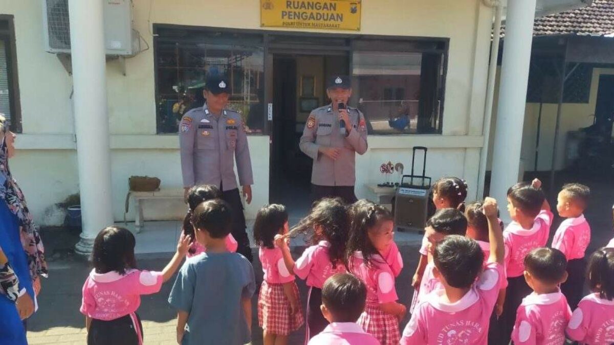 Polres Malang Edukasi Siswa TK, Tanamkan Disiplin dan Kesadaran Hukum Sejak Dini