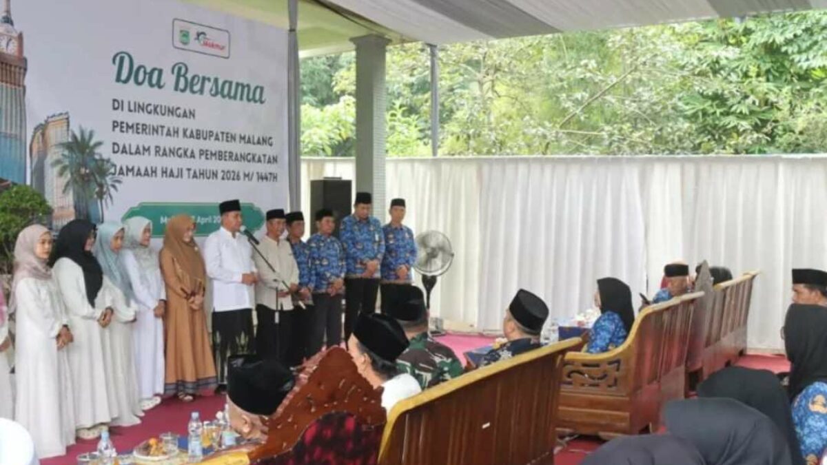 Bupati Sanusi Doakan CJH Pemkab Malang Menjadi Haji Mabrur, Ingatkan Perbanyak Baca Selawat dan Istighfar