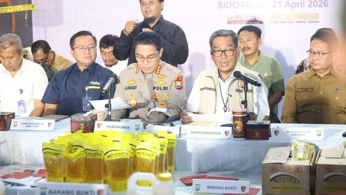 Polda Jatim Bongkar Produksi MinyaKita Ilegal di Sidoarjo, Empat Tersangka Ditangkap