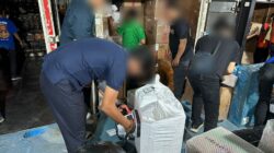Bea Cukai Malang Menggagalkan Peredaran Rokok Ilegal di Dua Lokasi Jasa Ekspedisi