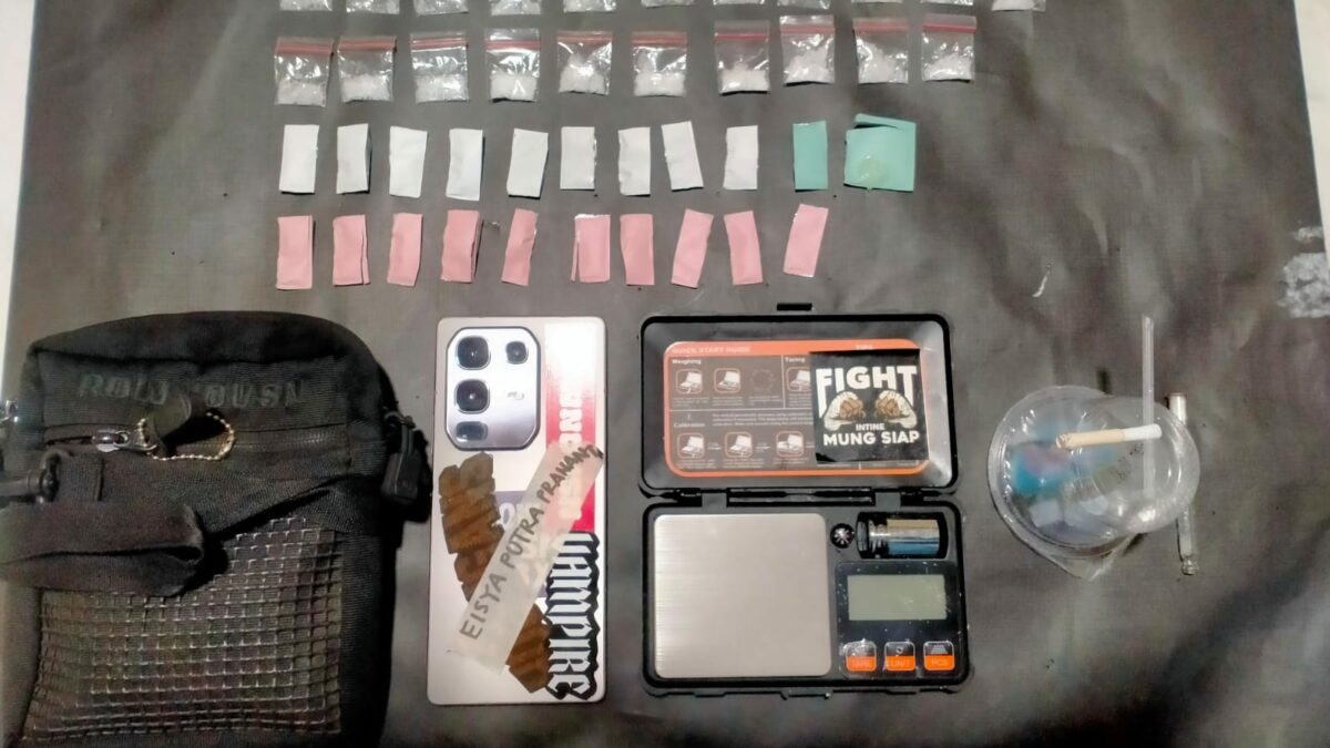 Polisi Bekuk Pengedar 21 Poket Sabu di Lawang