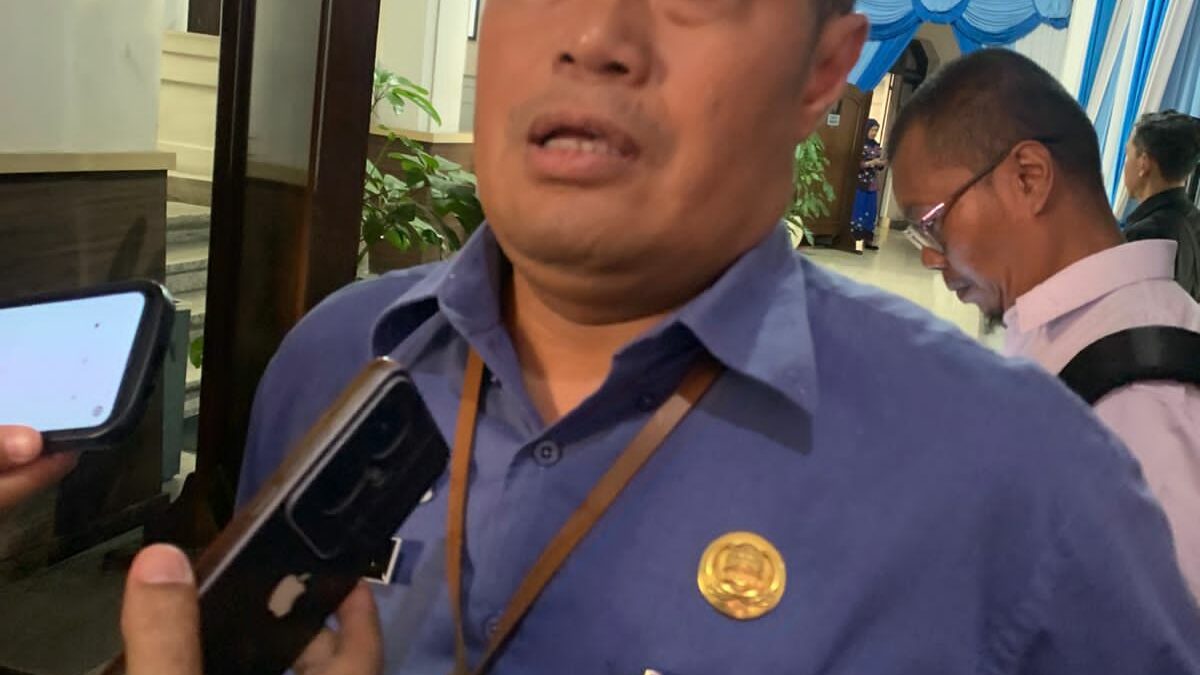 Seragam Gratis Dipangkas, Pemkot Malang Kini Hanya Sasar Siswa Miskin